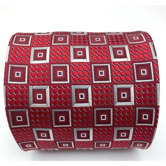 Current ERMENEGILDO ZEGNA Tie Red Gray Silver Squares Woven 100% Silk Necktie - Picture 3 of 10